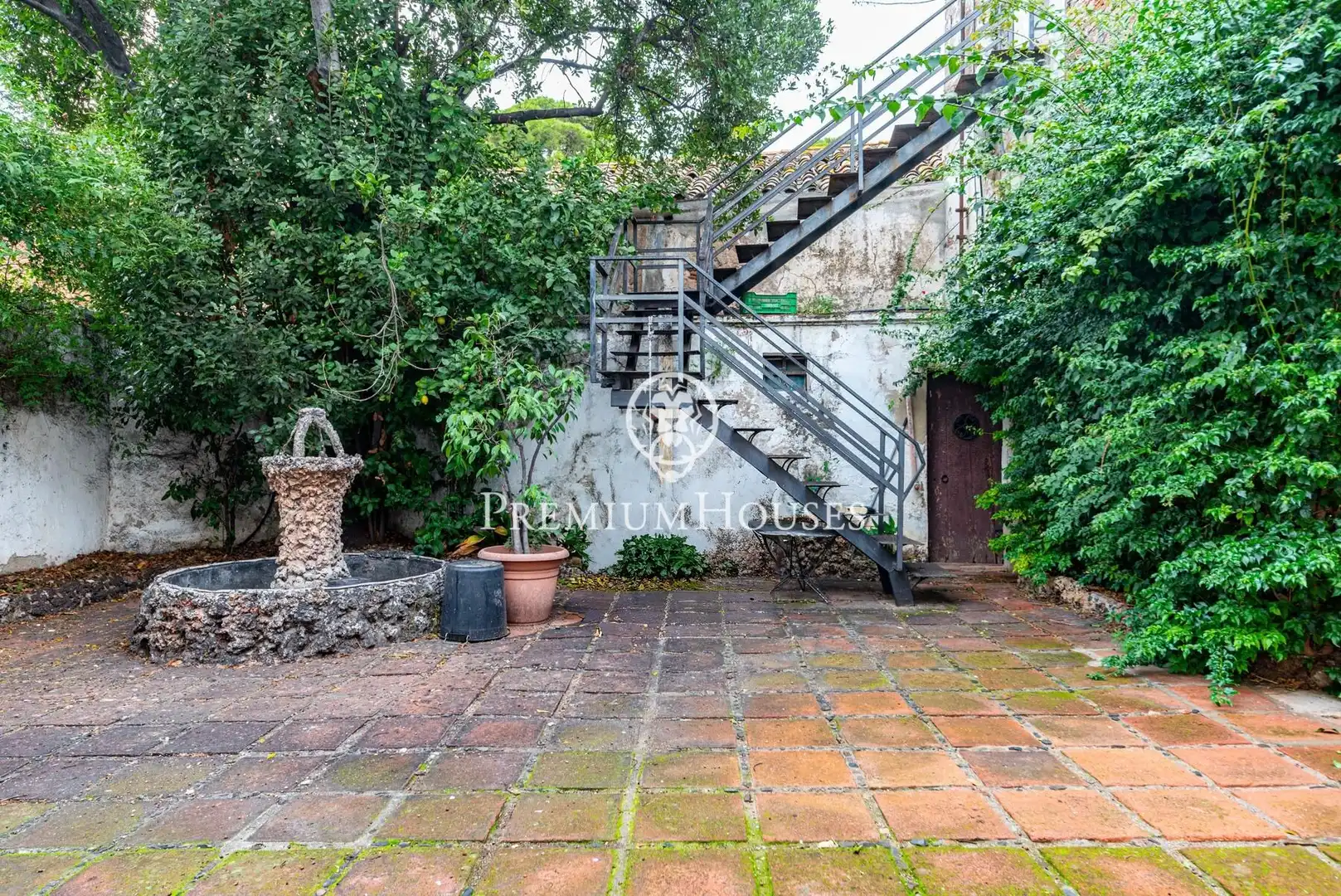Terraza de Casa o chalet en venta en Vinyols i els Arcs con Jardín privado, Terraza y Trastero