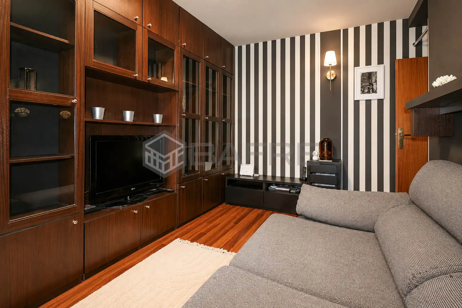 Living room of Flat for sale in Madrid  with Air Conditioner and Balcony