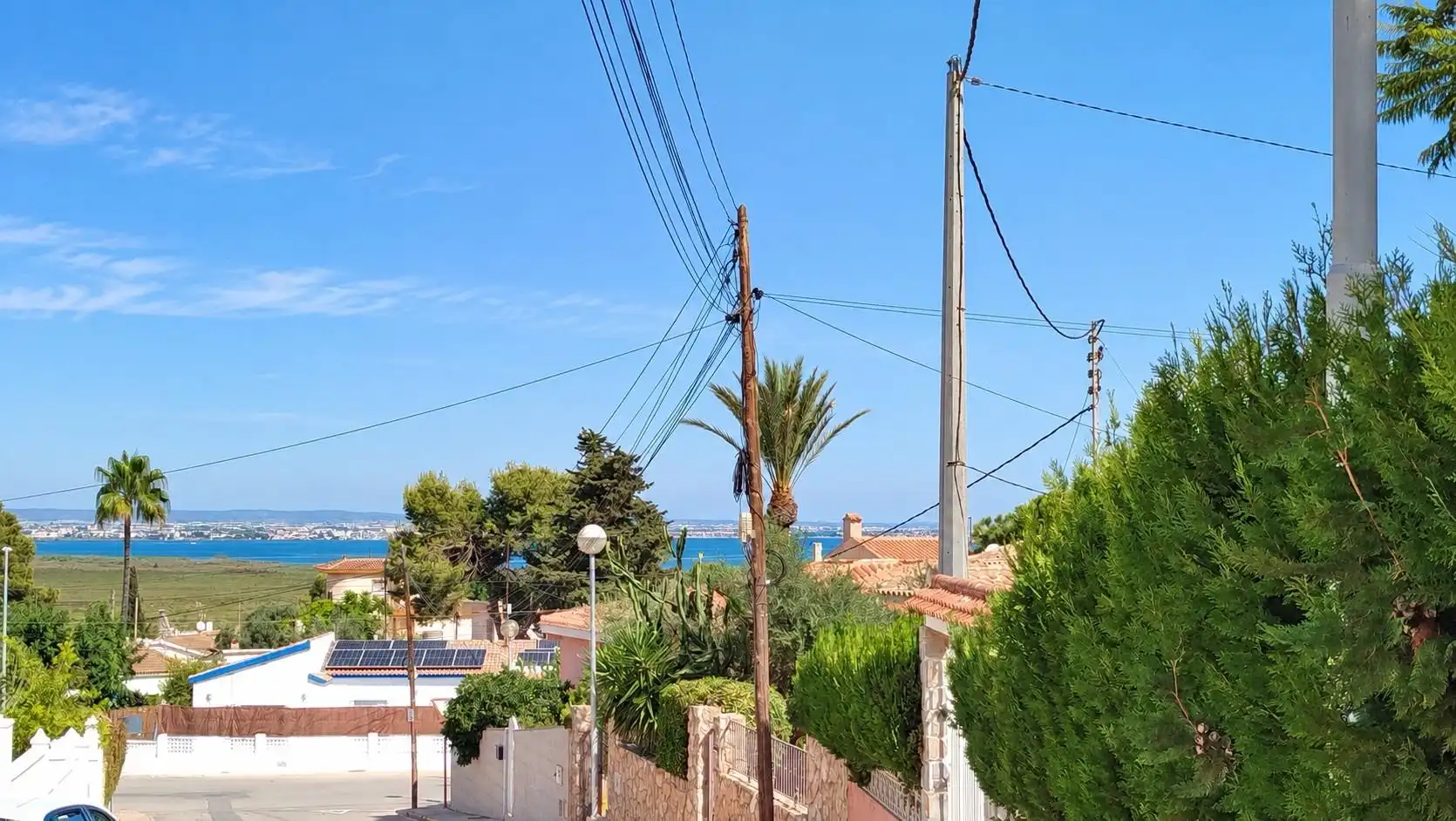 Casa o xalet de lloguer a Calle Calle Montes de León, Los Urrutias