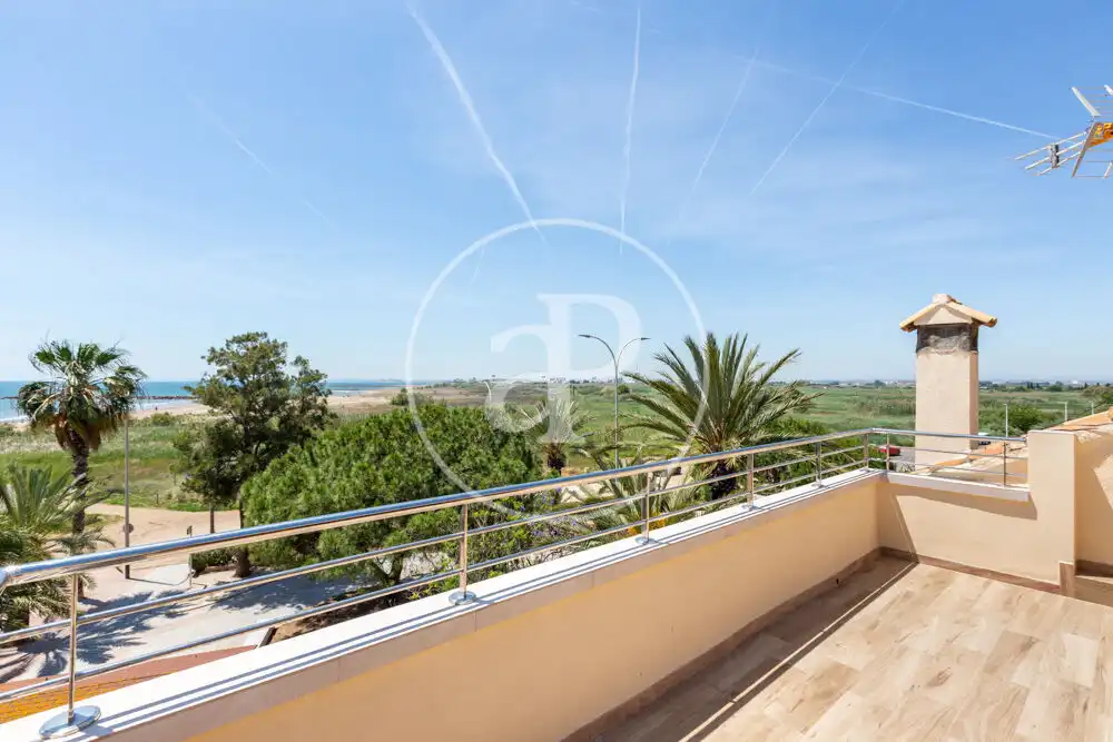 Terraza de Casa o chalet de alquiler en La Pobla de Farnals con Aire acondicionado, Calefacción y Jardín privado