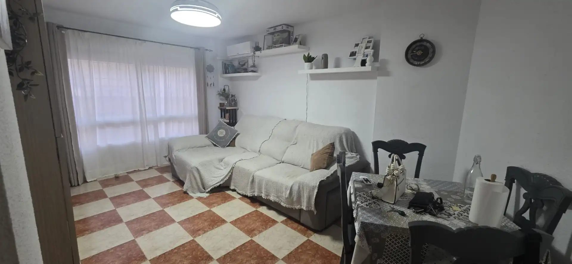 Wohnzimmer von Wohnung zum Verkauf in Alhaurín de la Torre mit Klimaanlage und Waschmaschine