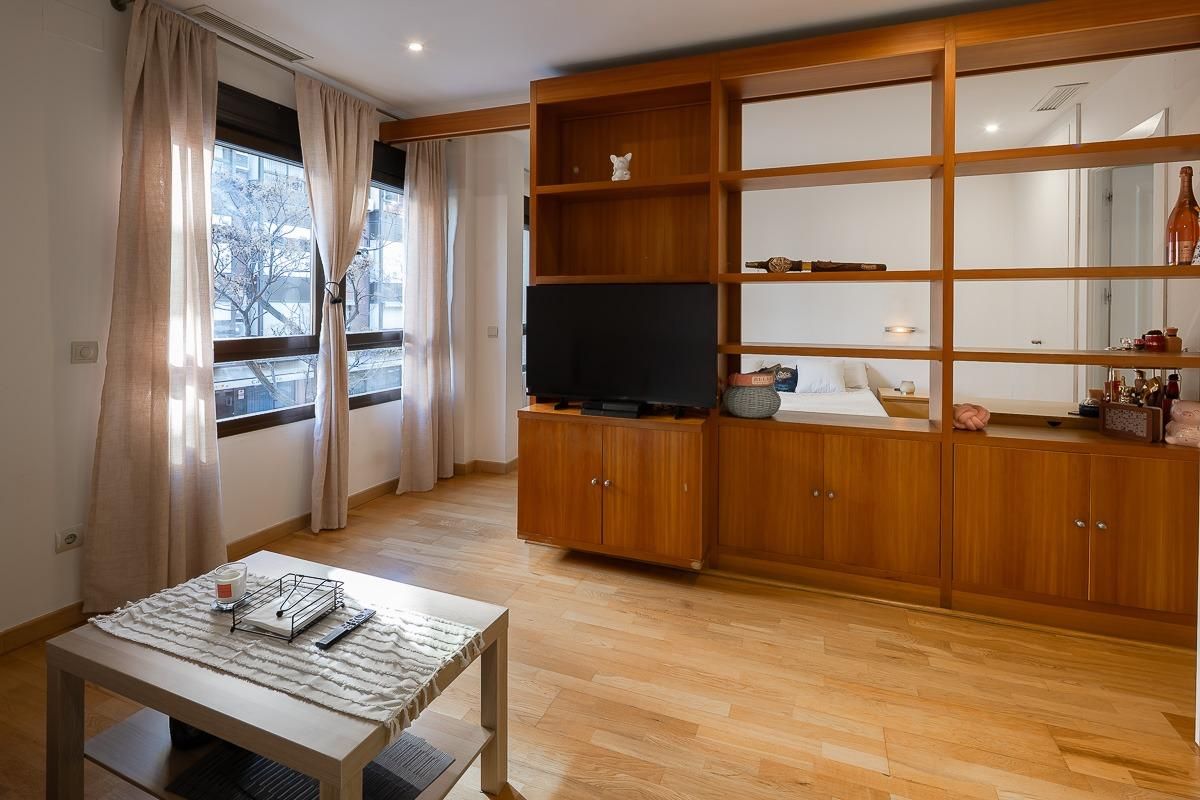 Sala de estar de Apartamento en venta en  Madrid Capital con Aire acondicionado y Calefacción