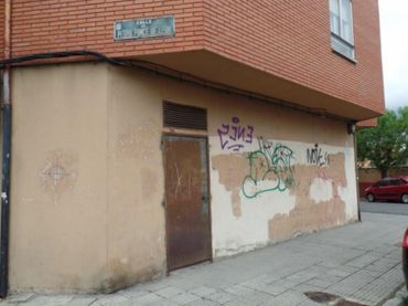 Local comercial en venda a Calle Pedro Ponce De Leon 33 24005 Leon