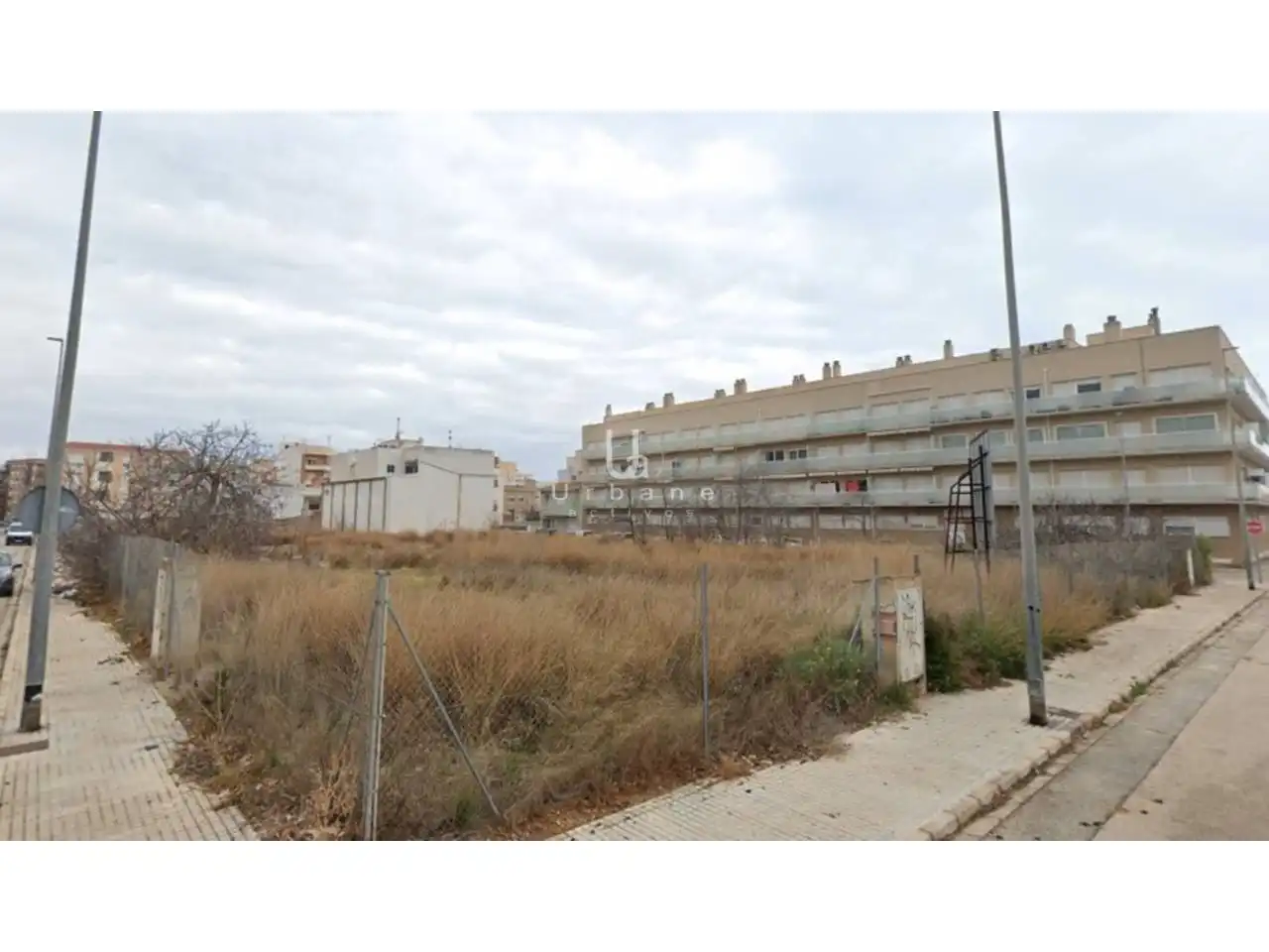 Terreno residencial en venta en Calle Elca