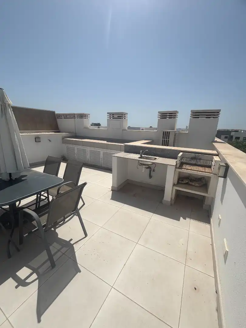 Terrassa de Casa adosada en venda en Estepona amb Aire condicionat, Calefacció i Jardí privat
