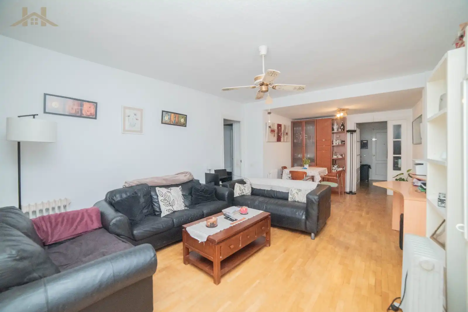 Sala de estar de Piso en venta en Collado Villalba con Calefacción, Terraza y Piscina comunitaria