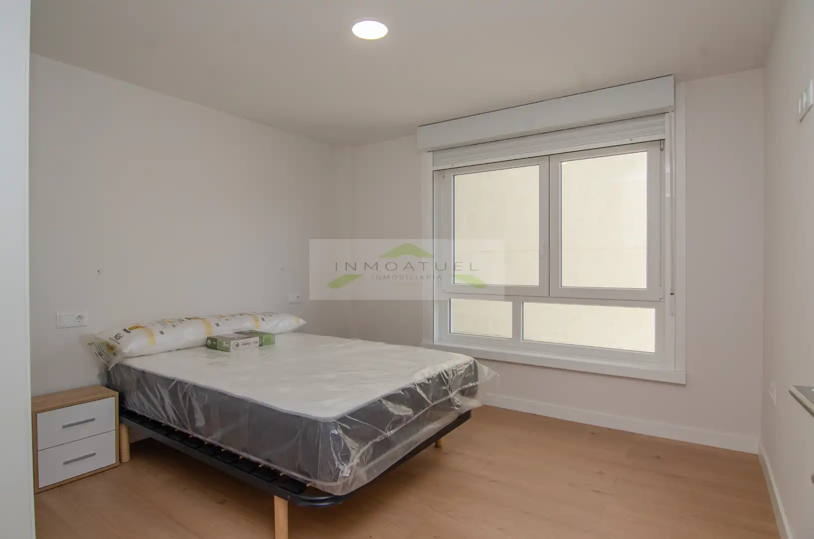 Habitación de Piso de alquiler en A Coruña Capital  con Calefacción, Amueblado y Horno