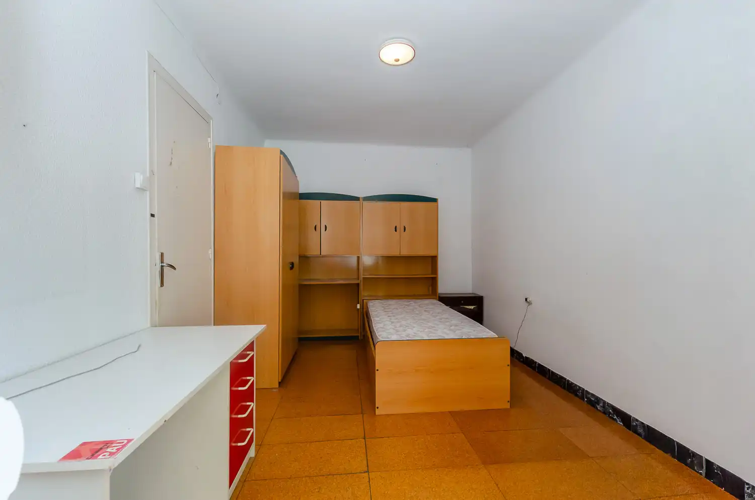 Dormitori de Pis en venda en L'Hospitalet de Llobregat amb Balcó