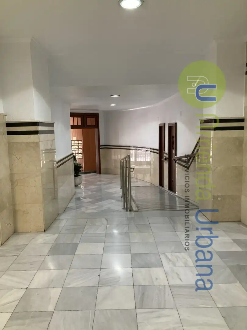 Ático en venta en Elche / Elx con Terraza y Amueblado