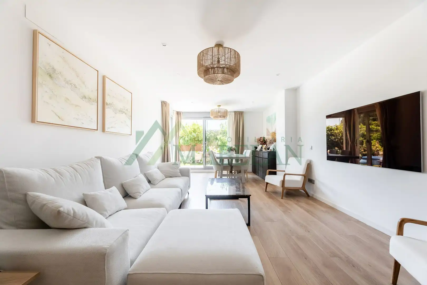Living room of Flat for rent in Las Rozas de Madrid  with Air Conditioner, Heating and Private garden