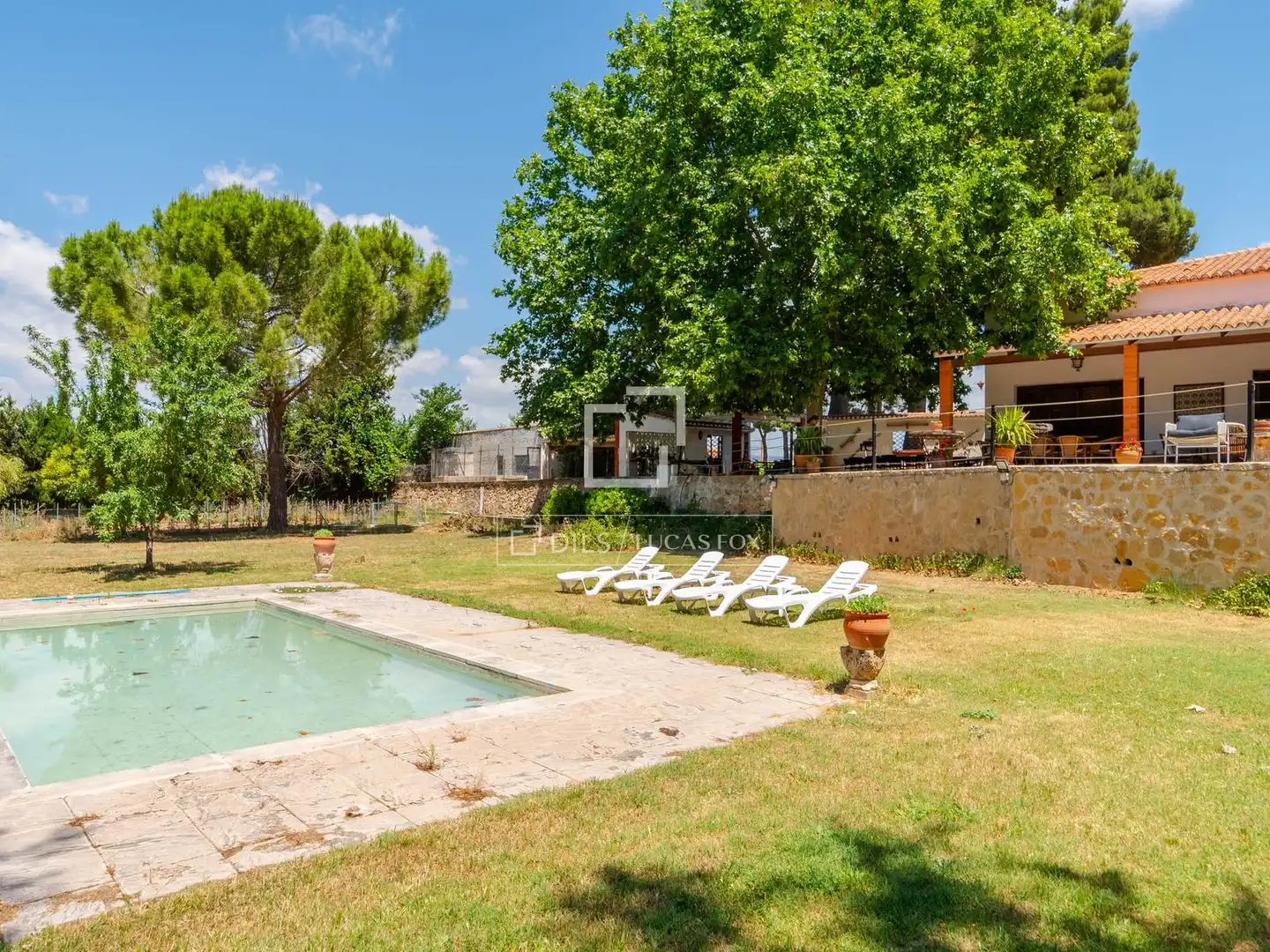 Jardí de Finca rústica en venda en Requena amb Calefacció, Jardí privat i Terrassa