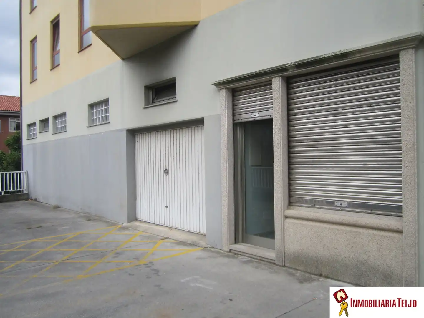 Local comercial en venta en Caranza