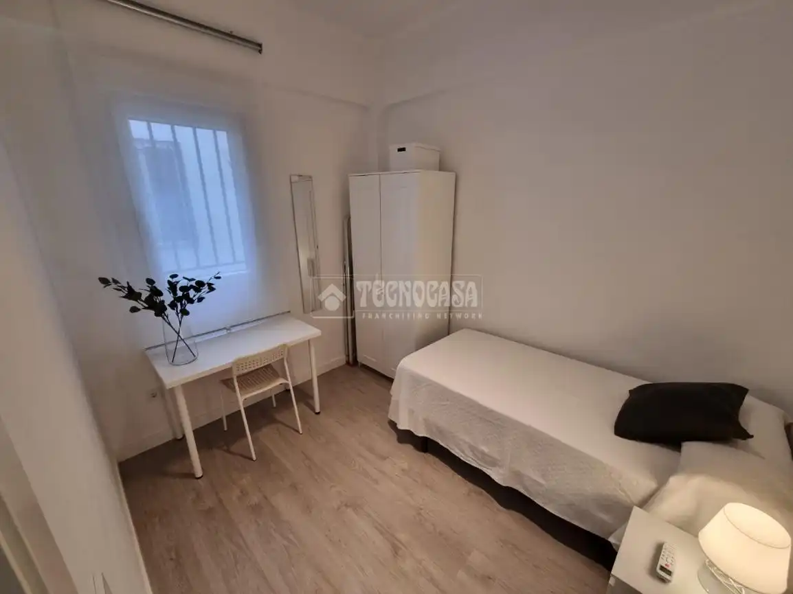 Habitación de Piso de alquiler en Madrid con Calefacción