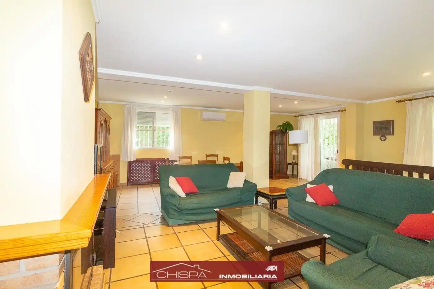 Sala de estar de Casa o chalet en venta en Náquera con Aire acondicionado, Calefacción y Jardín privado