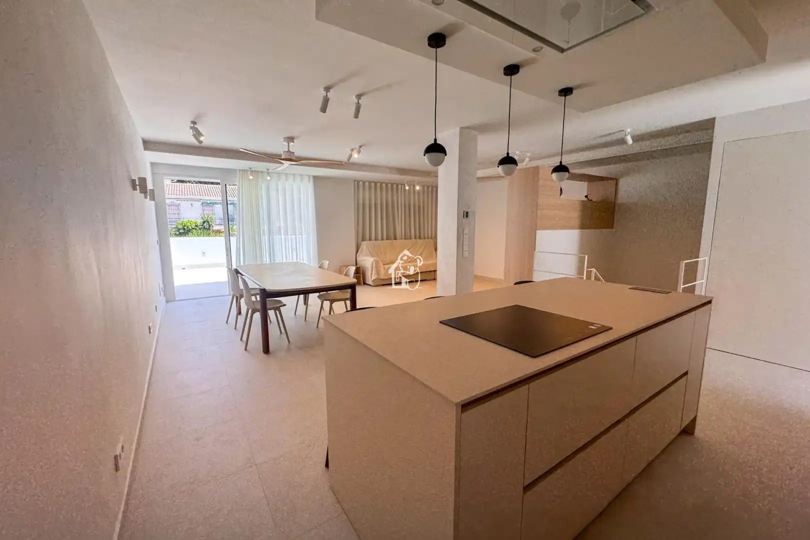 Küche von Einfamilien-Reihenhaus zur Miete in Orihuela mit Klimaanlage, Terrasse und Abstellraum