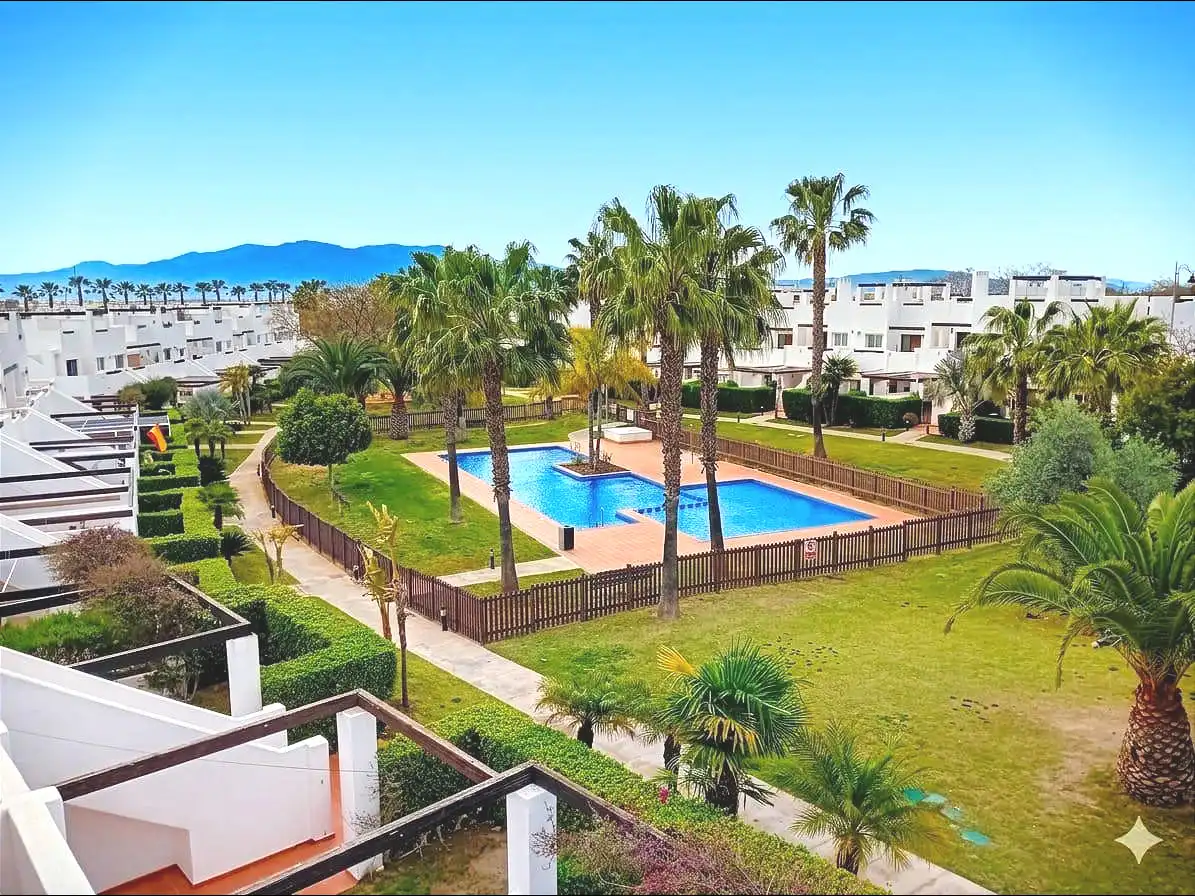 Apartment with terrace for sale in Calle DE LA ALCANARA