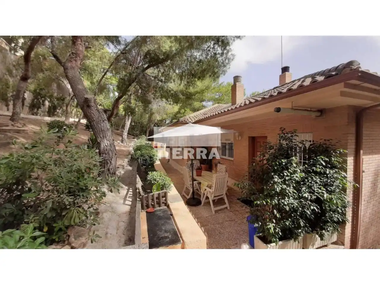 Vista exterior de Casa o xalet en venda en Molina de Segura amb Jardí privat, Terrassa i Piscina