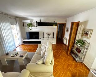 Living room of Flat for sale in L'Hospitalet de Llobregat  with Heating, Storage room and Balcony