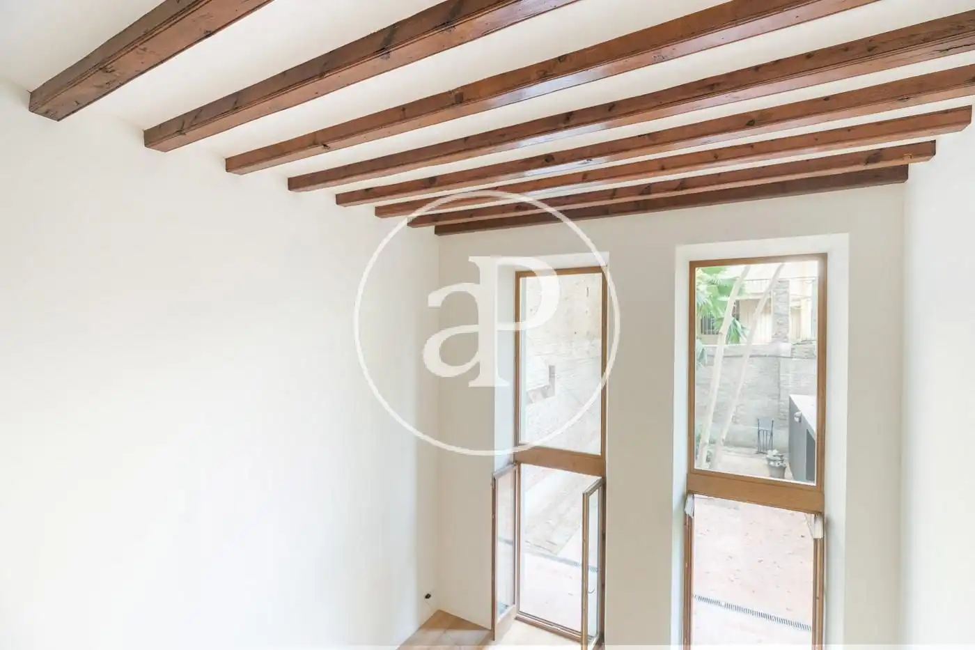 Duplexes for sale in Barcelona  with Air Conditioner, Heating and Terrace