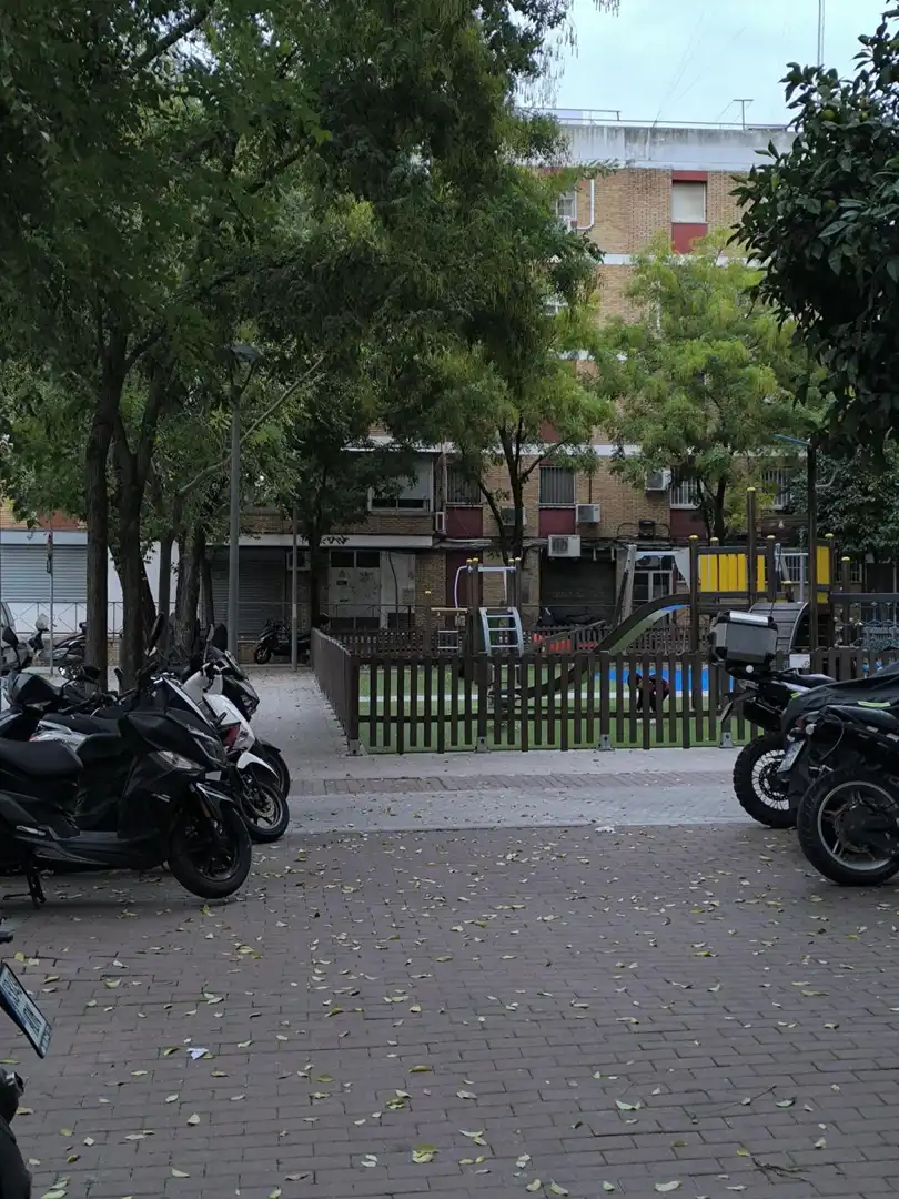 Exterior view of Commercial properties for sale in Sevilla