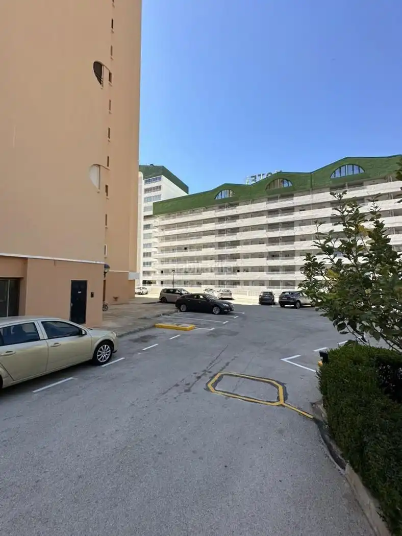 Appartamento con piscina in affitto a Carrer Llentiscle 40, imagen 13