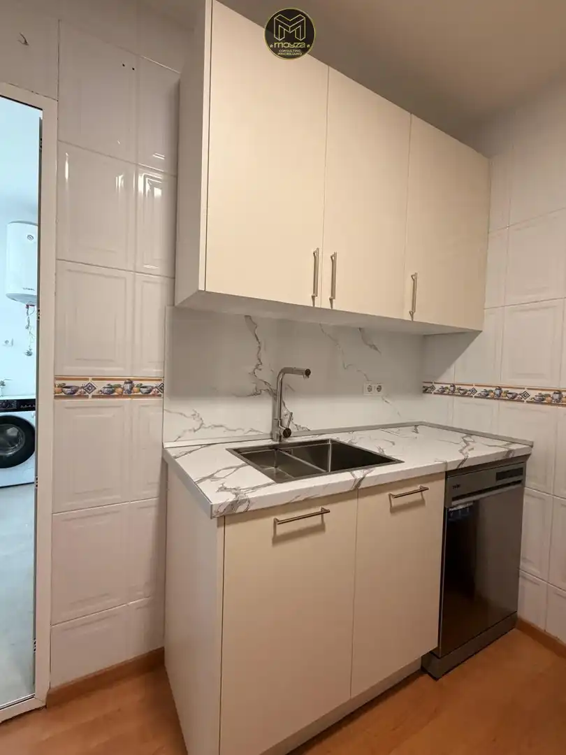 Kitchen of Flat for sale in Úbeda  with Balcony