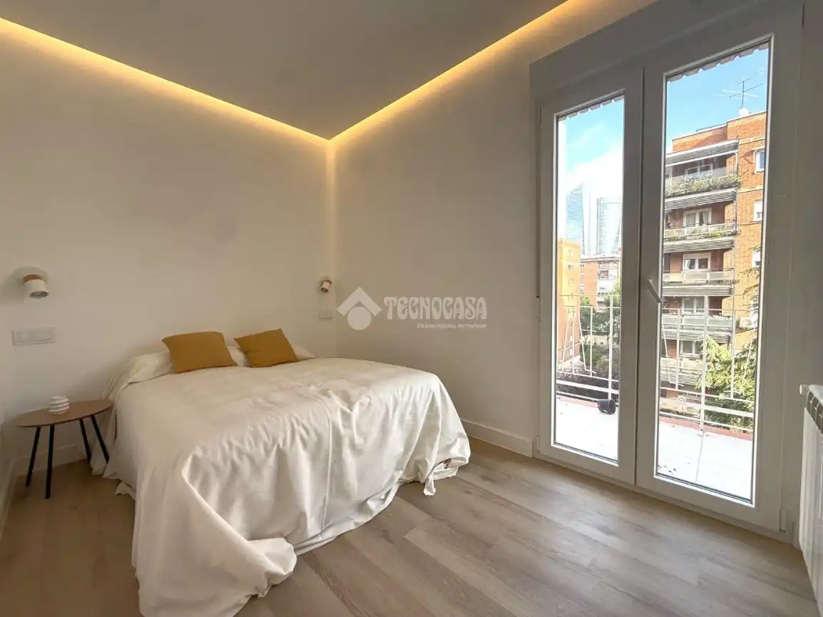 Habitación de Piso en venta en Chamartín