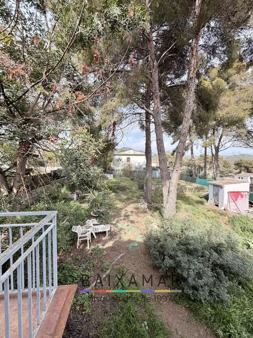 Jardí de Casa o xalet en venda en Cubelles amb Calefacció, Jardí privat i Forn