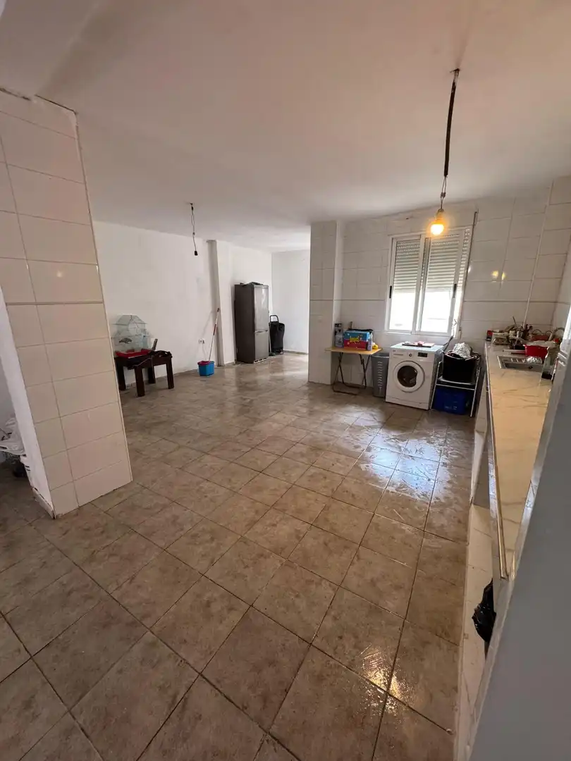 Wohnung zum Verkauf in Alzira mit Terrasse und Balkon