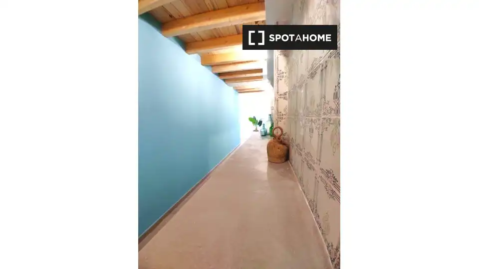 Room in Barrio de Benicalap