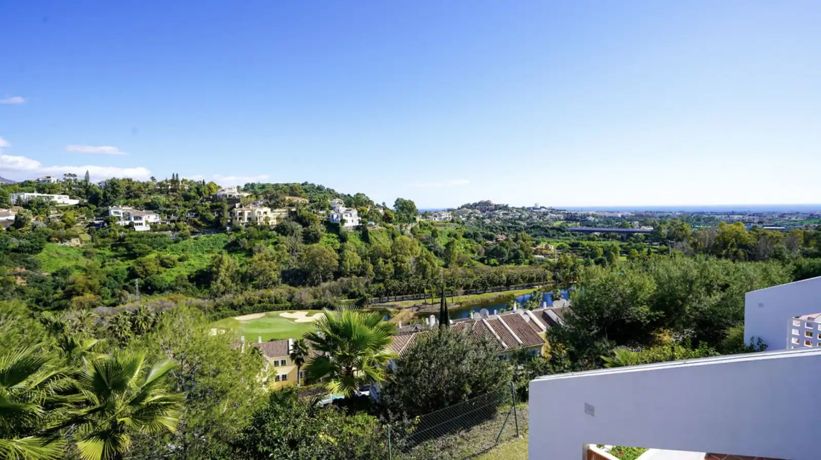 Flat with pool for sale in Nueva Andalucía, imagen 26