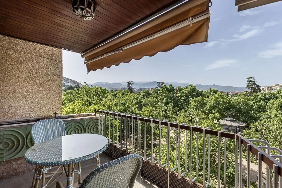 Terrasse von Wohnung zur Miete in Granada mit Heizung und Terrasse