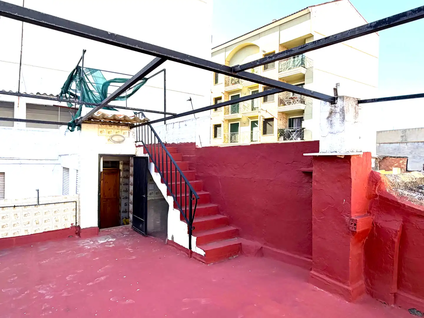 Vista exterior de Casa adosada en venta en Picassent con Amueblado
