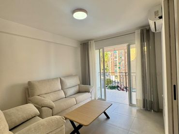 Pis amb balcó en venda a Ciudad Jardín