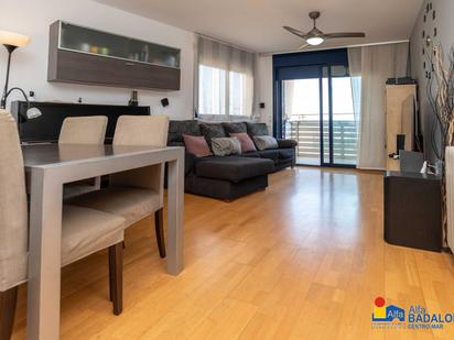 Living room of Flat for sale in Badalona  with Air Conditioner and Balcony