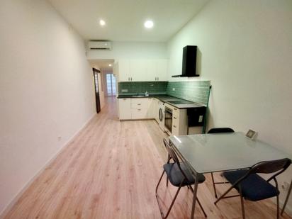 Kitchen of Planta baja for sale in  Barcelona Capital  with Air Conditioner and Parquet flooring