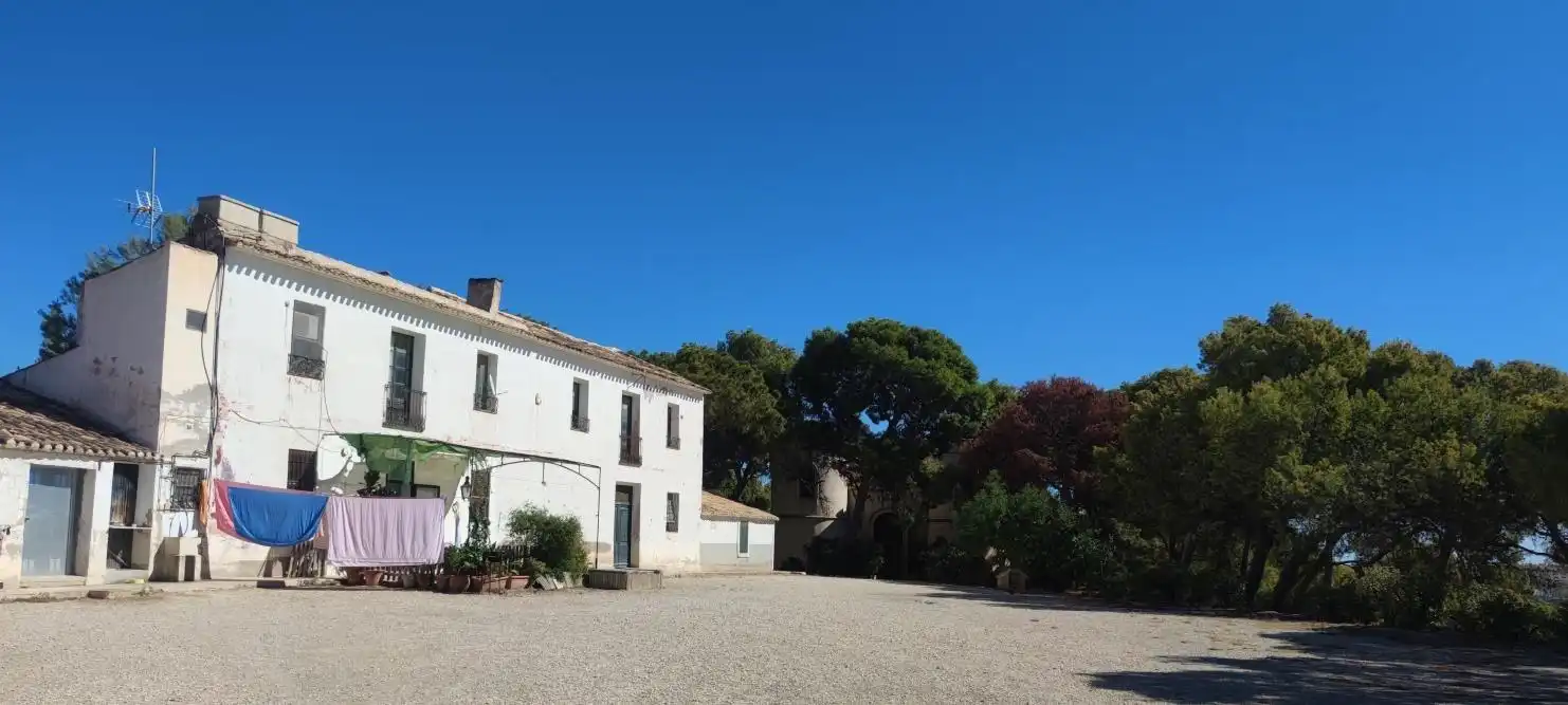 Vista exterior de Finca rústica en venda en Villajoyosa / La Vila Joiosa amb Terrassa i Balcó