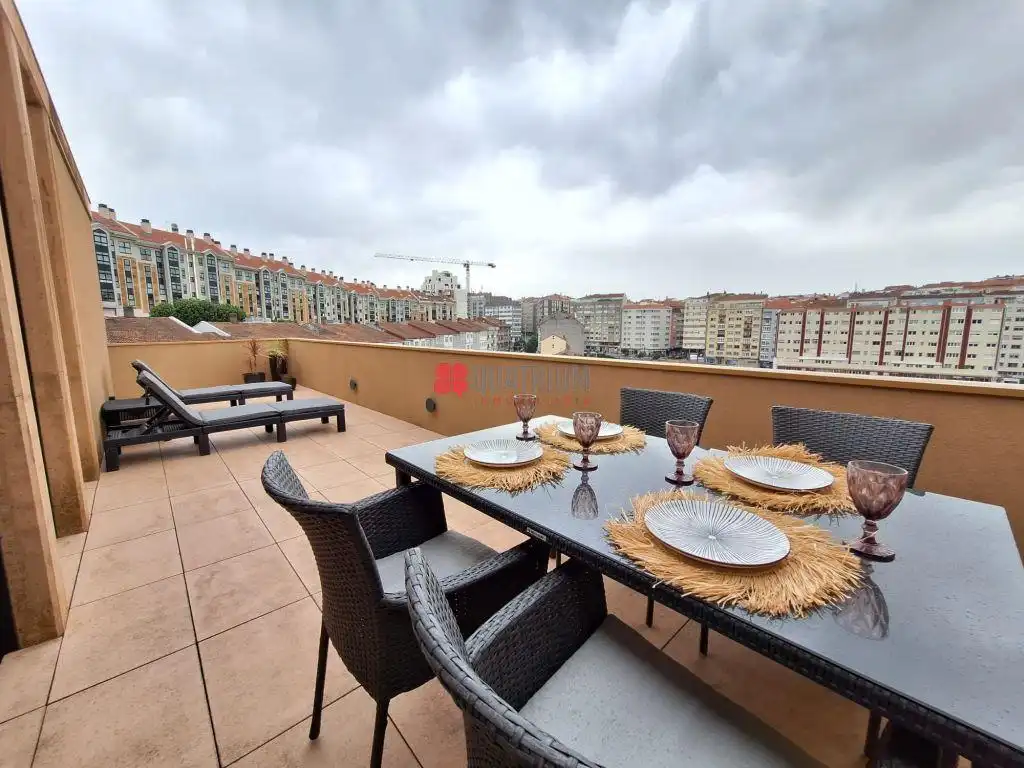 Terraza de Piso de alquiler en Santiago de Compostela  con Calefacción, Terraza y Amueblado