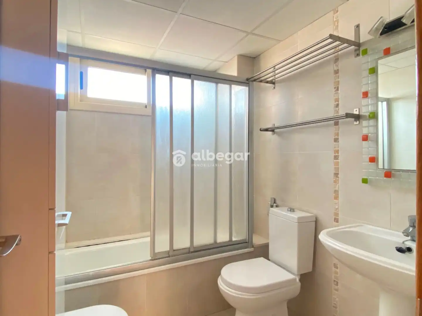 Badezimmer von Wohnung zur Miete in Valencia mit Terrasse