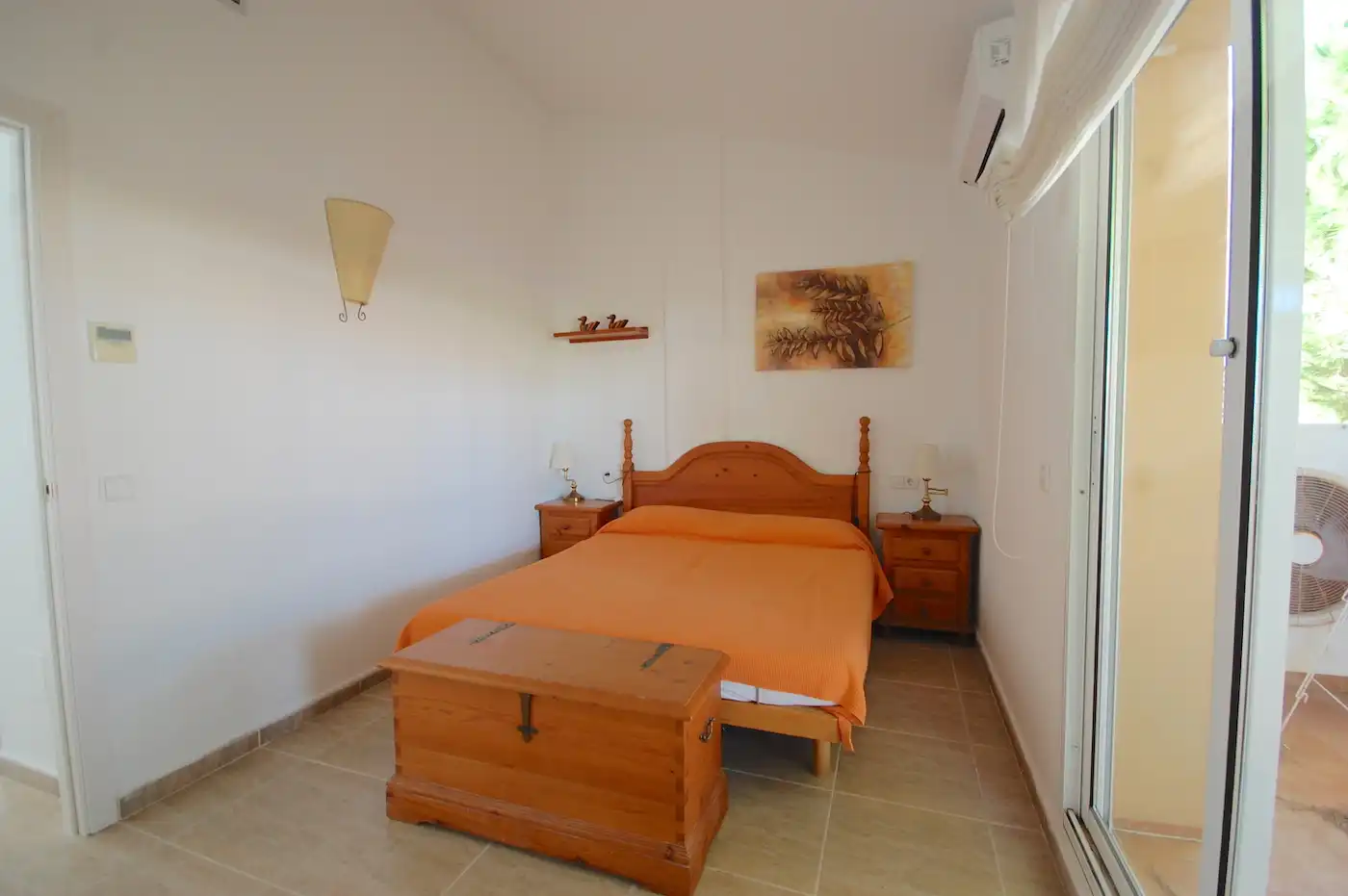 Habitación de Casa adosada en venta en L'Escala con Aire acondicionado, Calefacción y Jardín privado