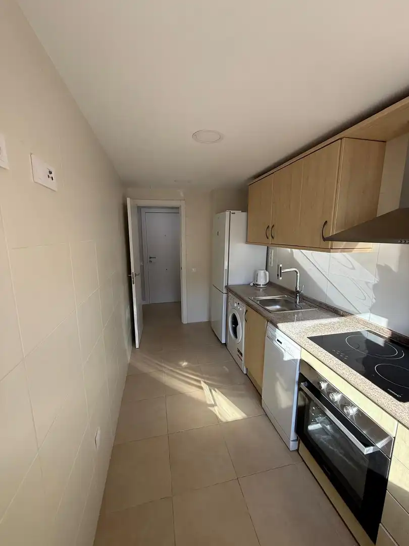 Cuina de Apartament en venda en Cambrils amb Aire condicionat, Calefacció i Moblat