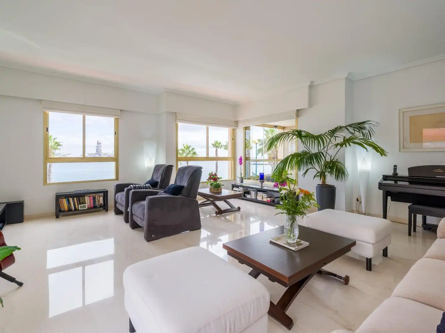 Sala d'estar de Pis en venda en Las Palmas de Gran Canaria amb Aire condicionat, Terrassa i Traster