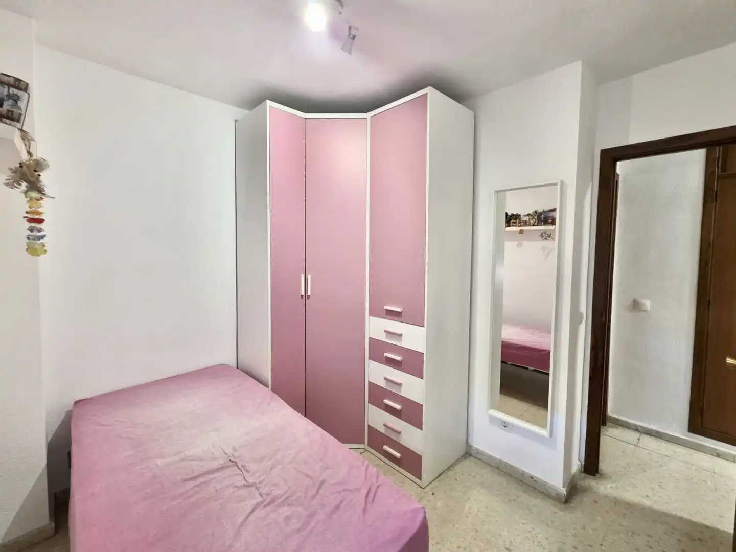 Bedroom of Flat for sale in Macarena