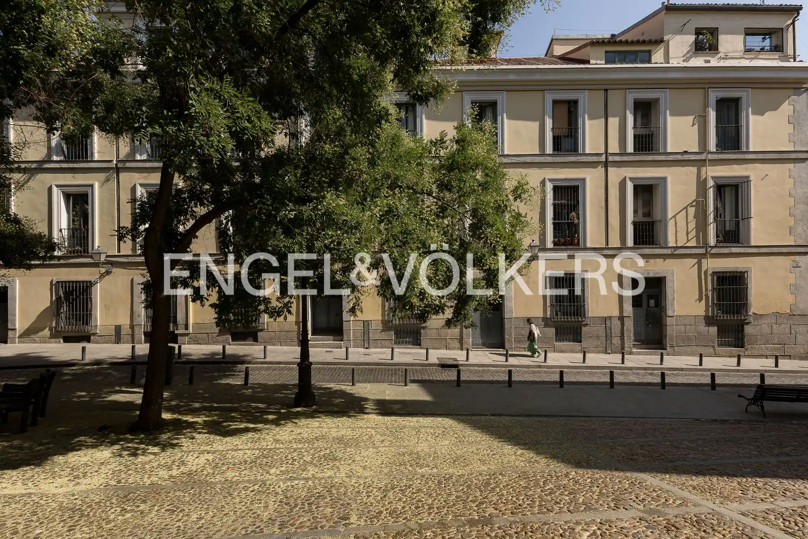 Außenansicht von Wohnung zum Verkauf in Madrid mit Heizung