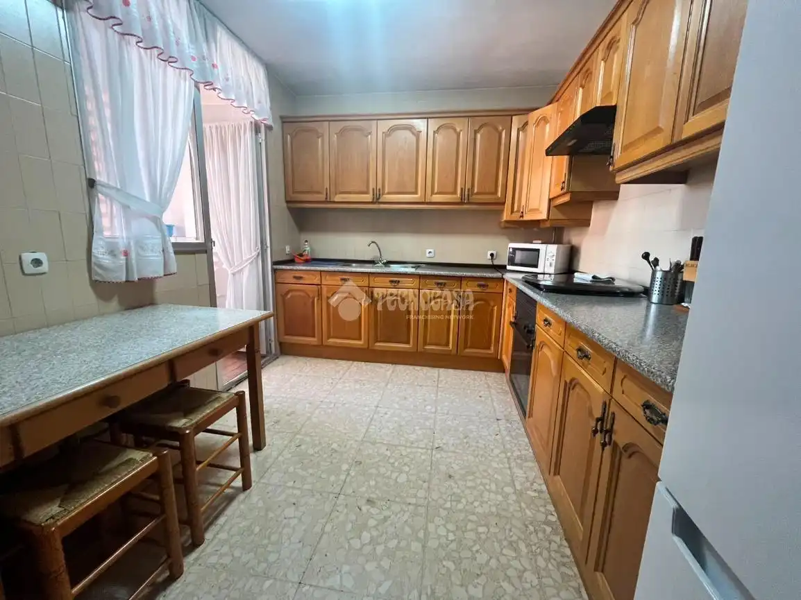 Cocina de Piso en venta en Alcalá de Henares con Aire acondicionado