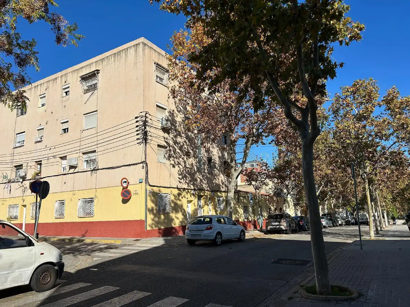 Vista exterior de Pis en venda en Sabadell