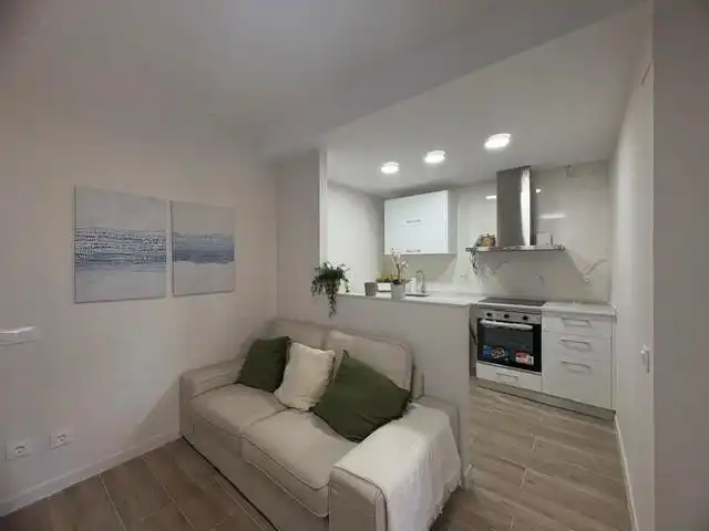 Living room of Flat for sale in Barcelona