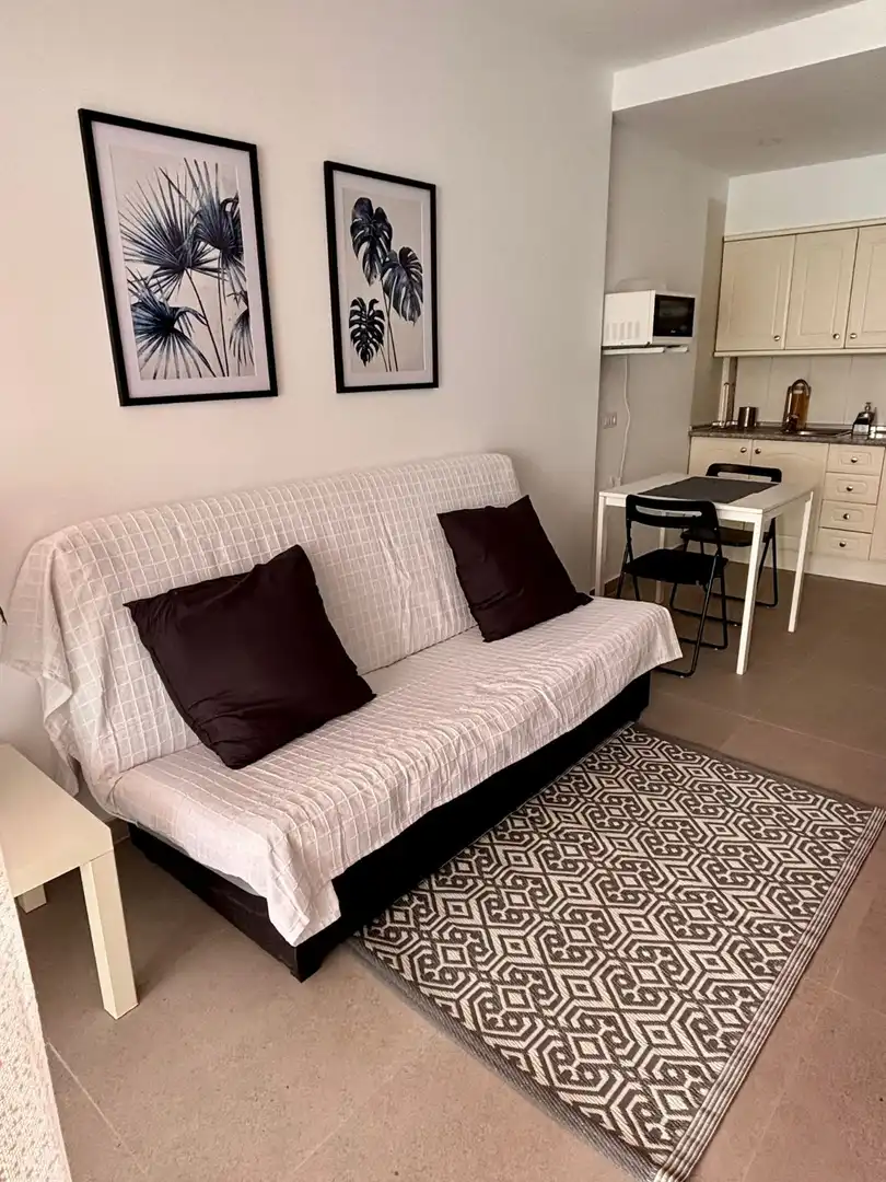 Sala de estar de Piso de alquiler en Arona con Terraza, Trastero y Piscina