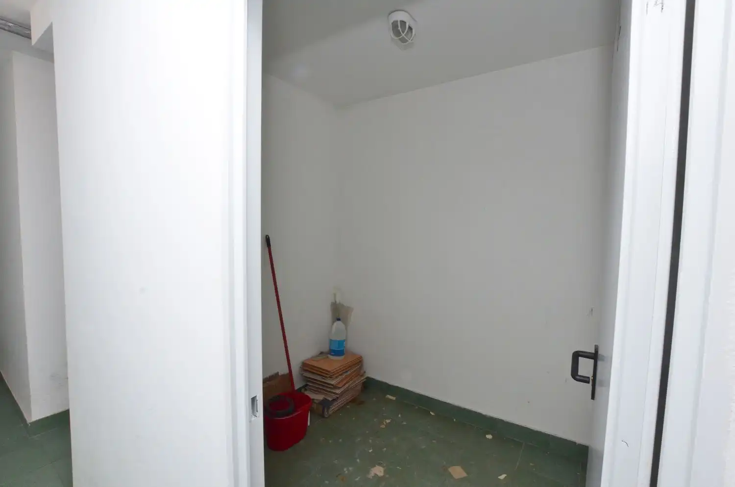 Flat for sale in Mieres (Asturias)  with Storage room and Swimming Pool