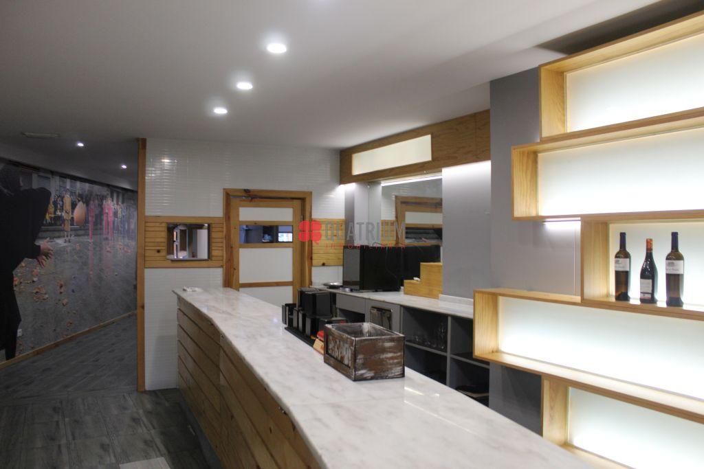 Premises to rent in Santiago de Compostela   with Air Conditioner